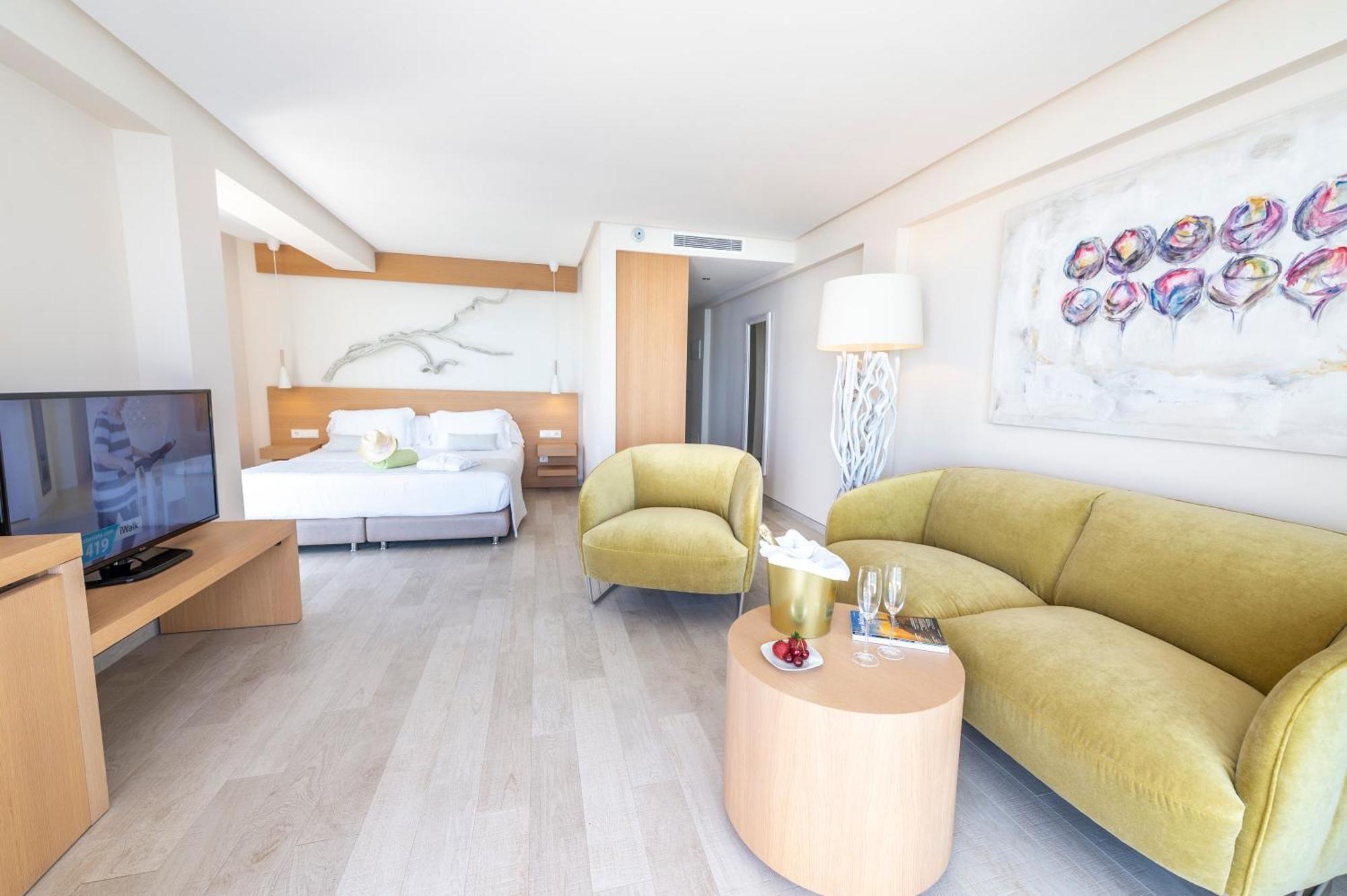 Melbeach Hotel & Spa - Adults Only Canyamel  Eksteriør bilde